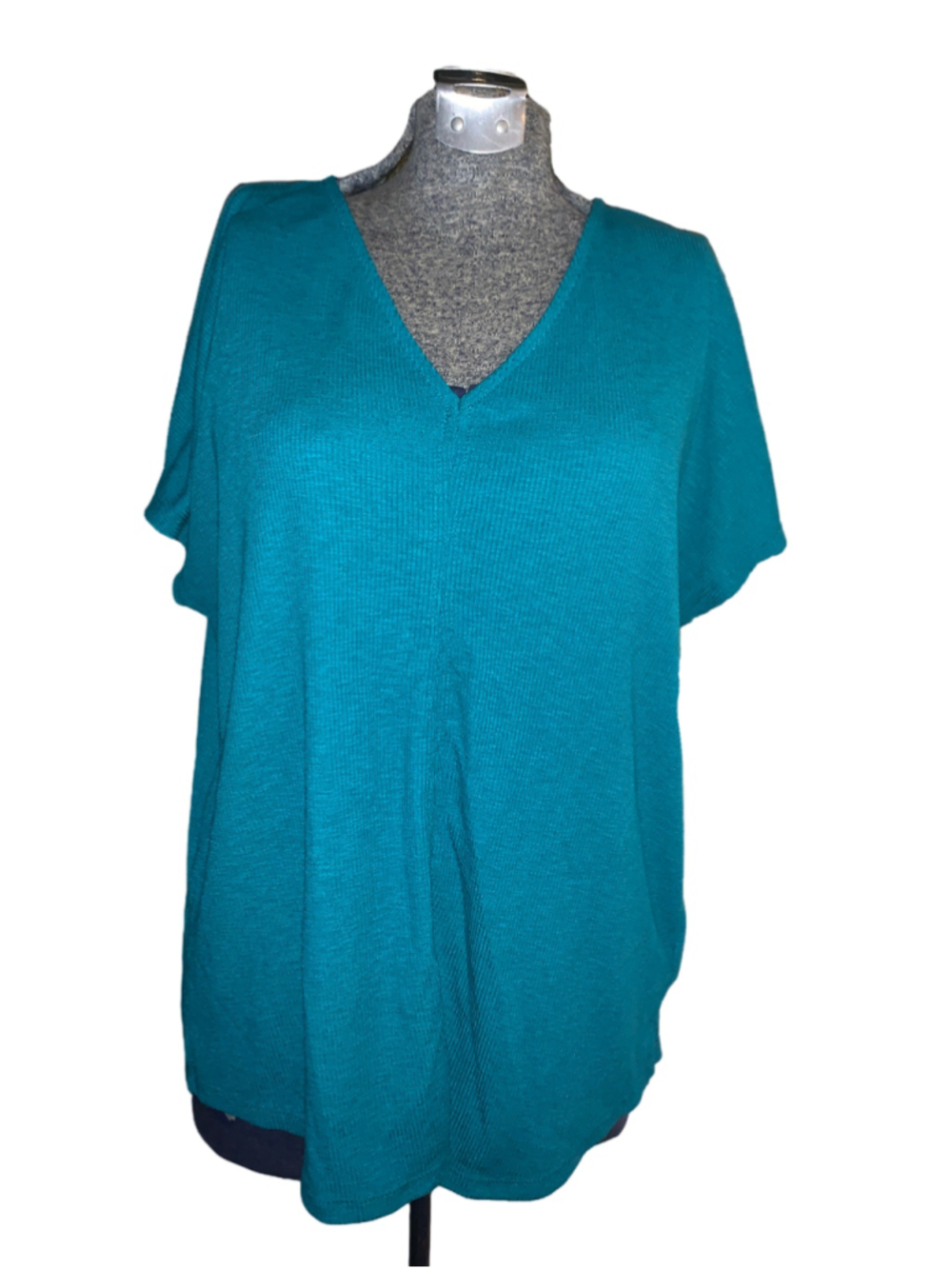 Women's Kismet Teal Short Sleeve V-Neck Tee Size L